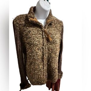 Anthropology Curio med sweater. Wool blend.